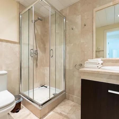 Iris דירה מיחאס